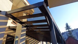 acoperire terasa cu aluminiu si sticla