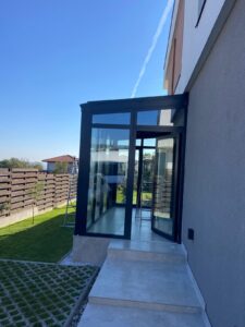 Inchidere terasa cu aluminiu si sticla